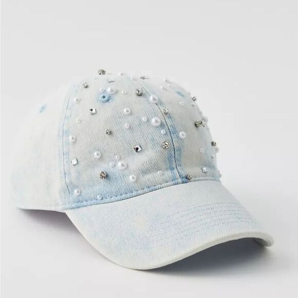 NWT UO beaded Pearl Denim Baseball Hat - Picture 1 of 3